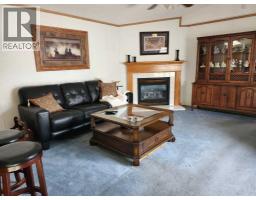 4pc Bathroom - 85 Greenwood Villa, Drumheller, AB T0J0Y2 Photo 8