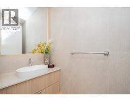 2623 Mcbain Avenue, Vancouver, BC V6L2C7 Photo 13