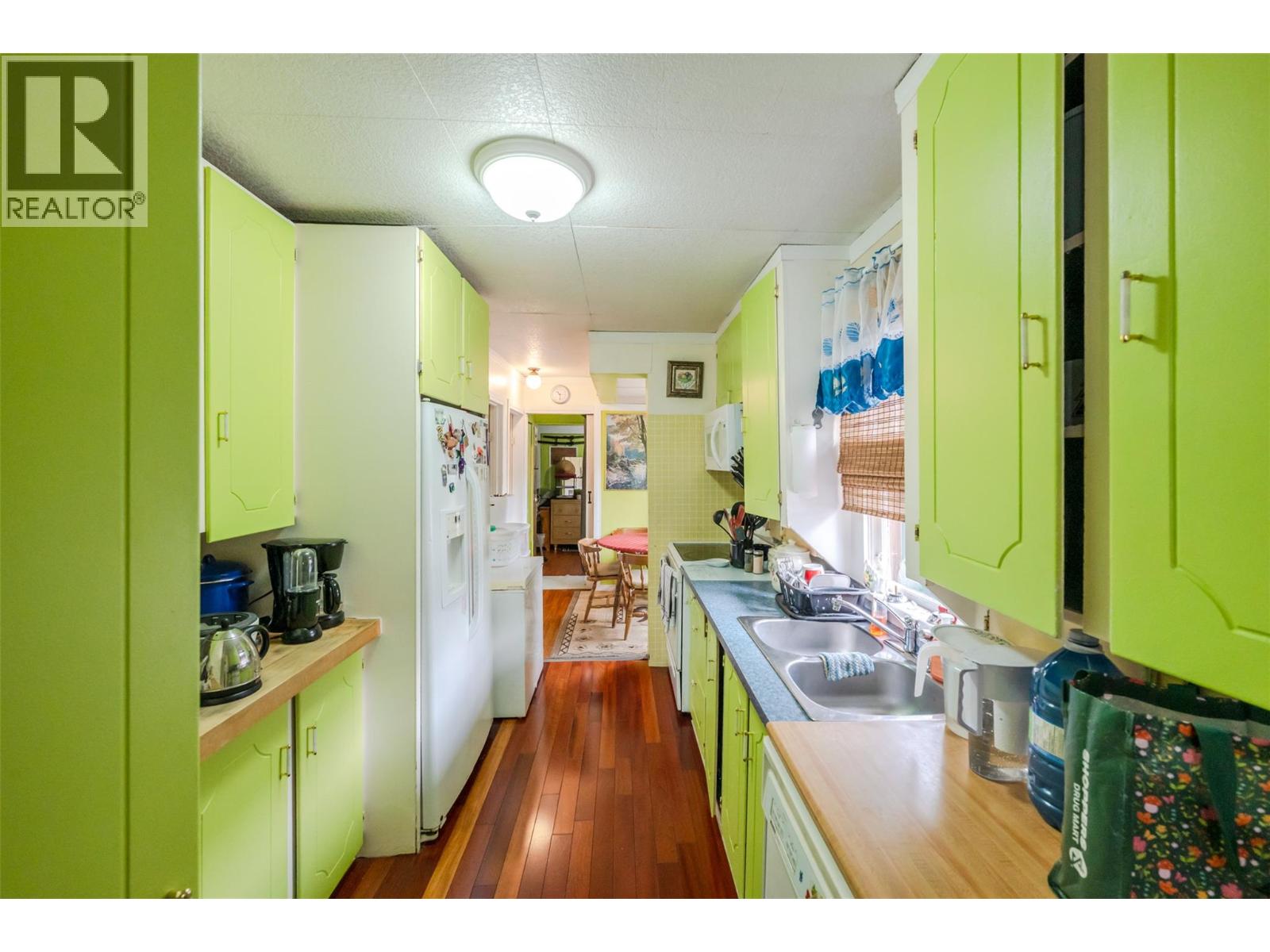 219 Hastings Avenue - Image 7