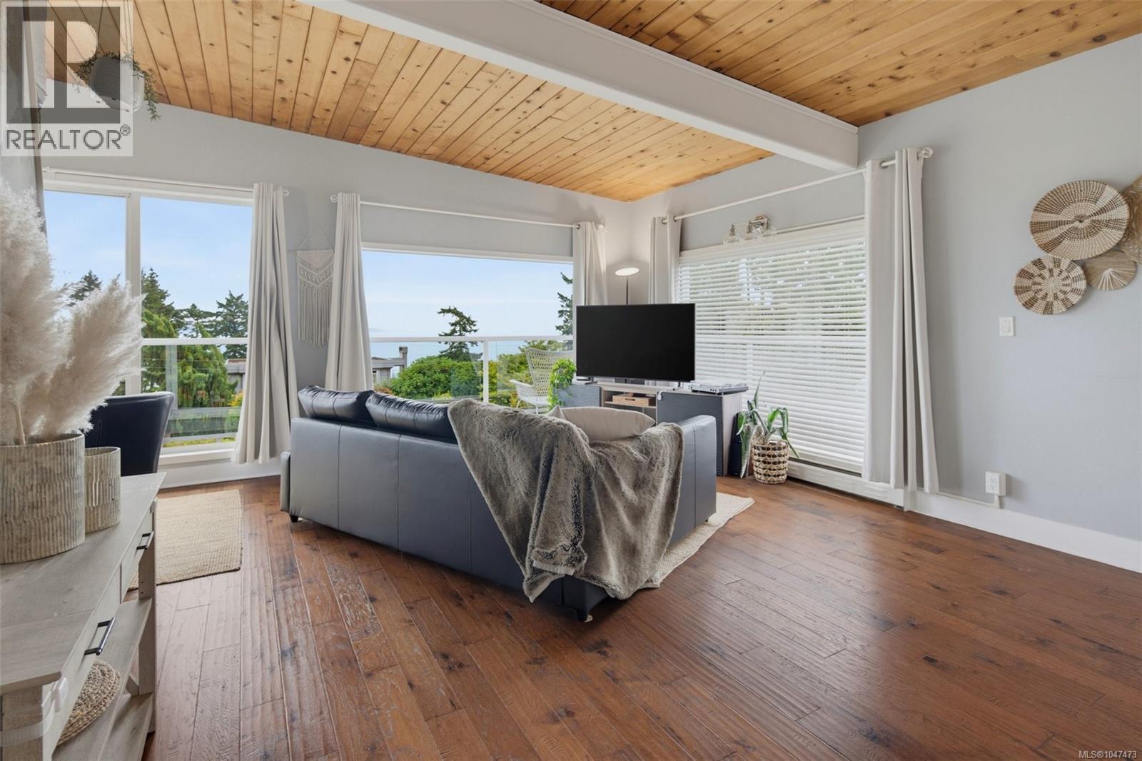  5248 Parker Avenue, Saanich