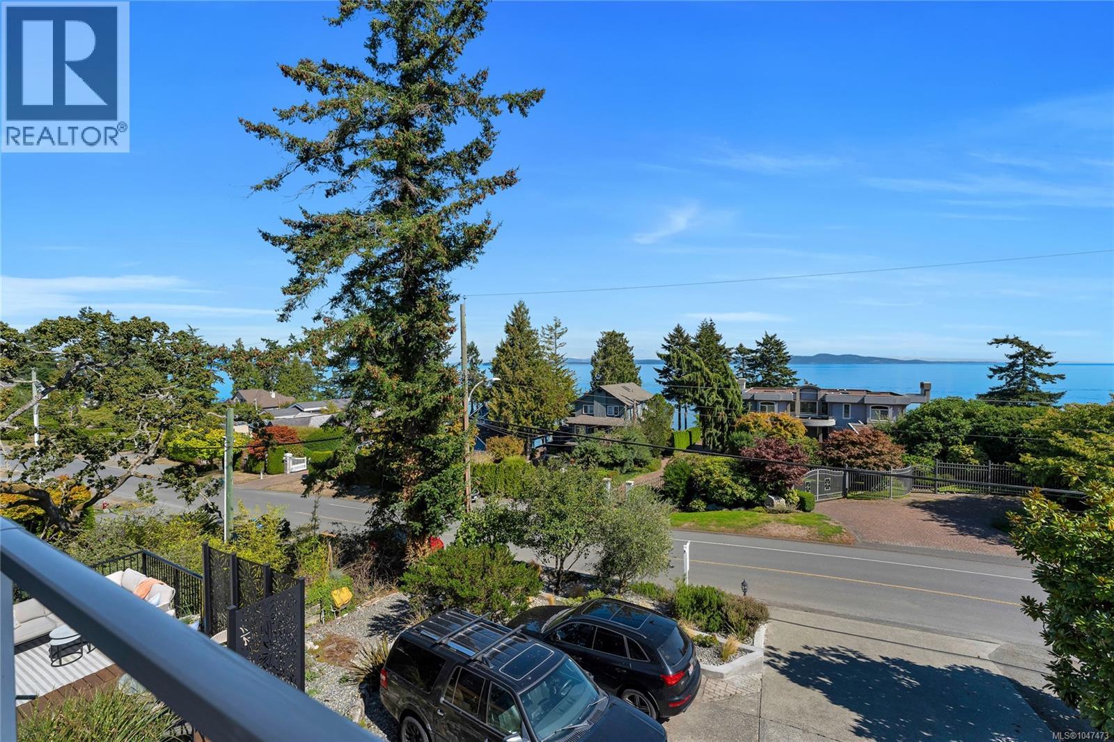  5248 Parker Avenue, Saanich