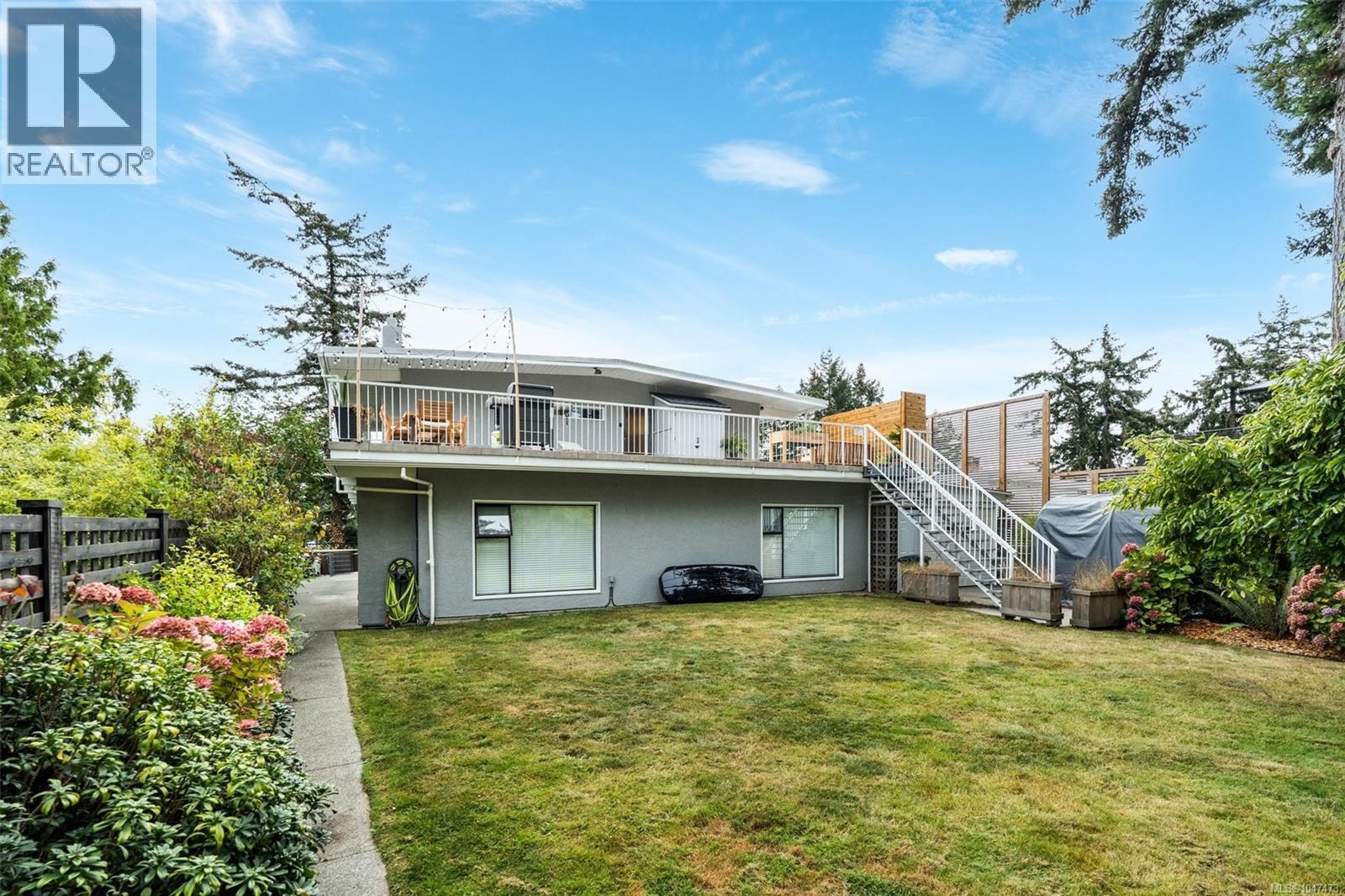  5248 Parker Avenue, Saanich