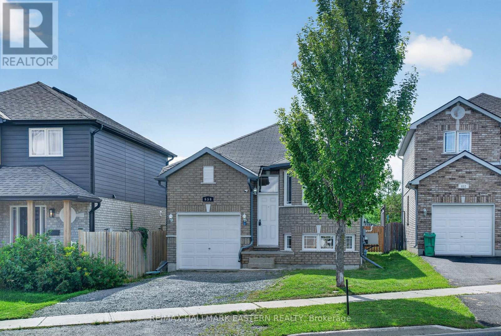 656 CLANCY CRESCENT - Image 41