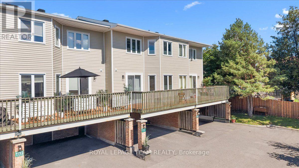 3 Bed, 2 Bath House for Sale in Ottawa – 1137 CHIMNEY HILL WAY, Ottawa – MLS# X13760984 - Image 33