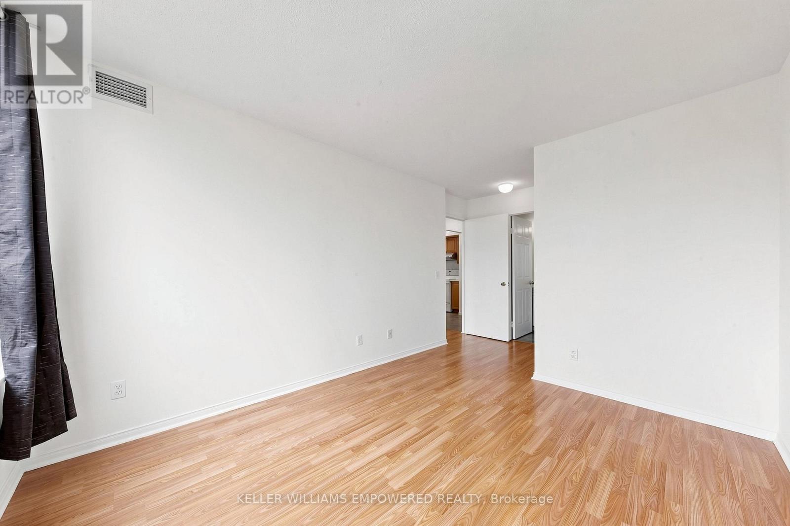 #1511 238 DORIS AVENUE - 25