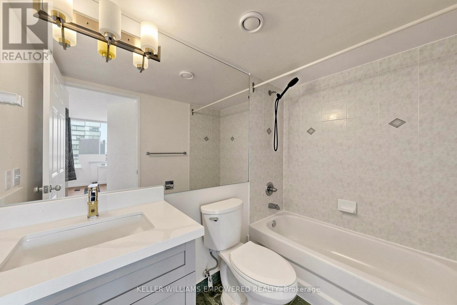 #1511 238 DORIS AVENUE - 28