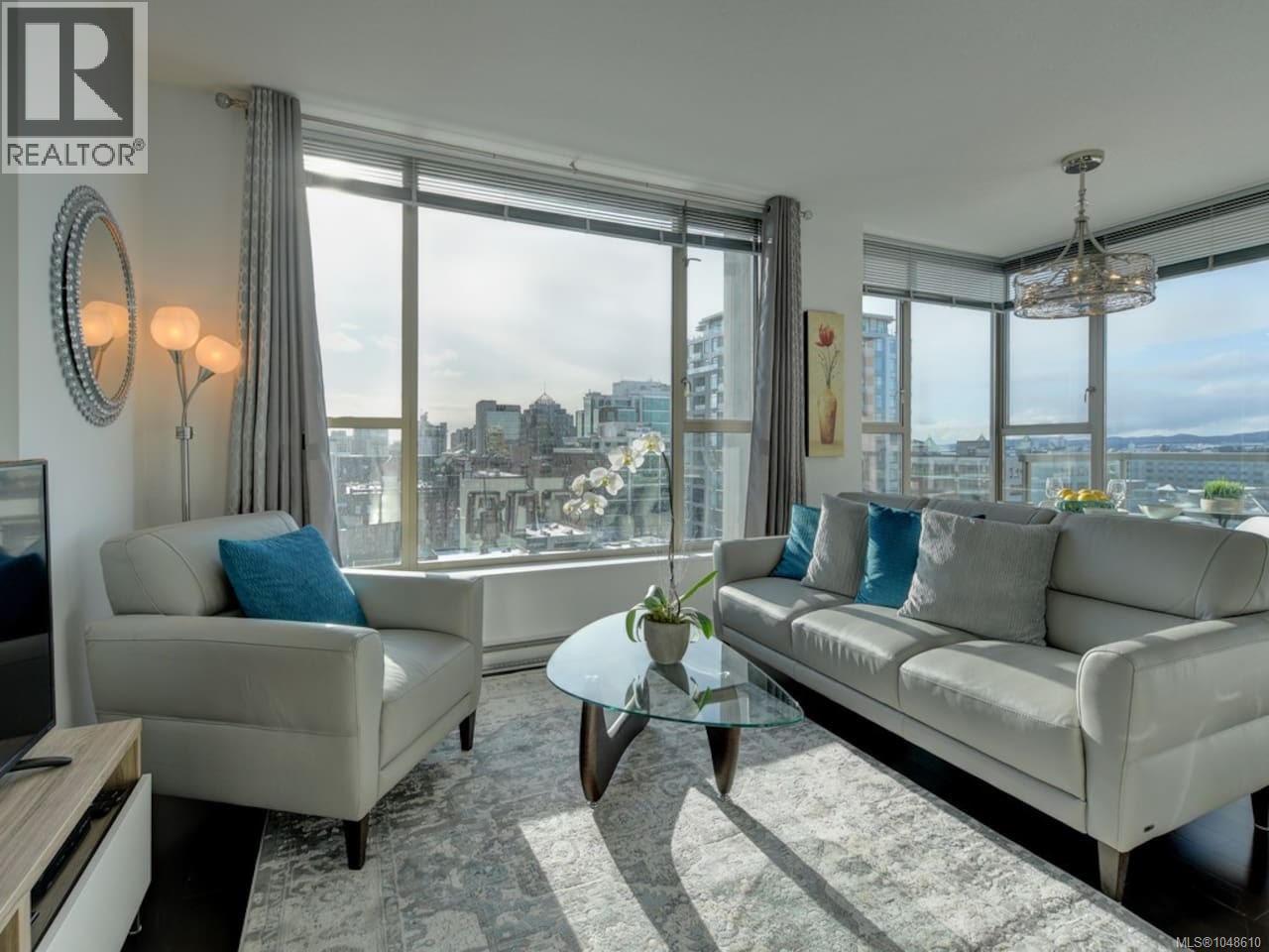 #902 760 Johnson St - 7