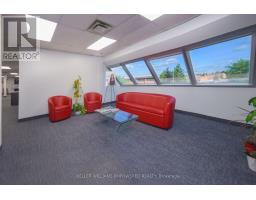 103 K - 60 Granton Drive, Richmond Hill, ON L4B2N6 Photo 17