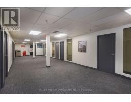 103 K - 60 Granton Drive, Richmond Hill, ON L4B2N6 Photo 18
