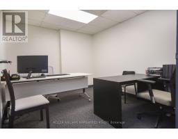 103 K - 60 Granton Drive, Richmond Hill, ON L4B2N6 Photo 19