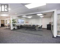 103 K - 60 Granton Drive, Richmond Hill, ON L4B2N6 Photo 6