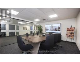 103 K - 60 Granton Drive, Richmond Hill, ON L4B2N6 Photo 8