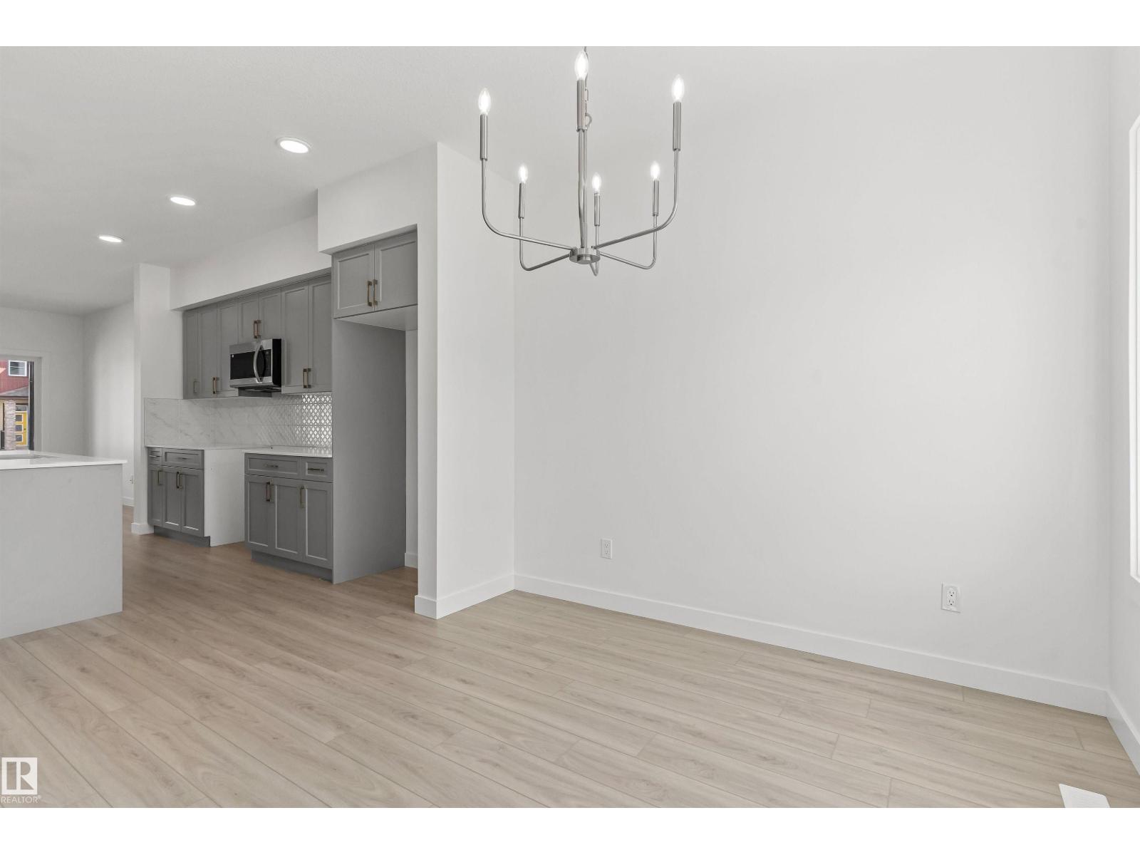 593 177 AV NE - 6