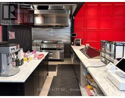 1001 Queen Street E, Toronto, ON M4M1K2 Photo 19