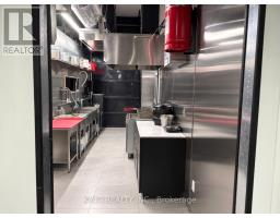 1001 Queen Street E, Toronto, ON M4M1K2 Photo 31