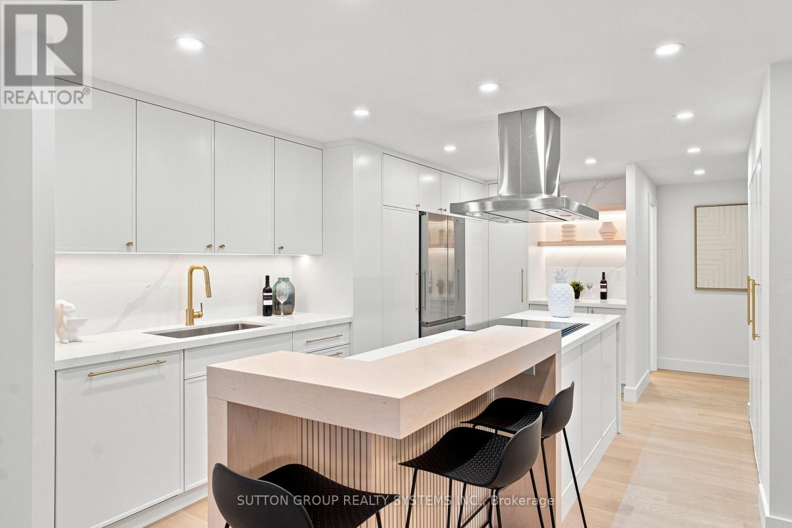 #1504 812 BURNHAMTHORPE ROAD - 1