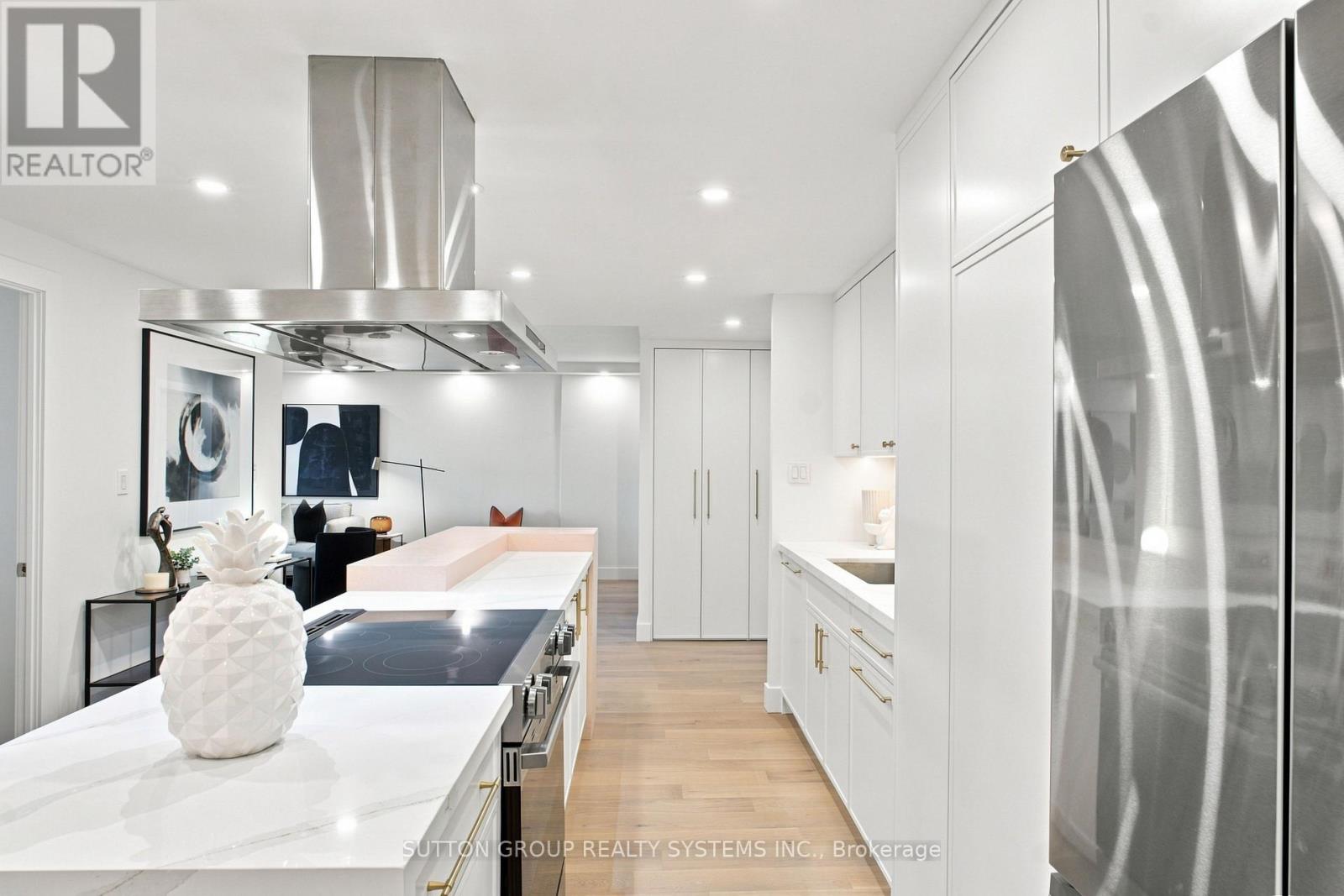 #1504 812 BURNHAMTHORPE ROAD - Image 19