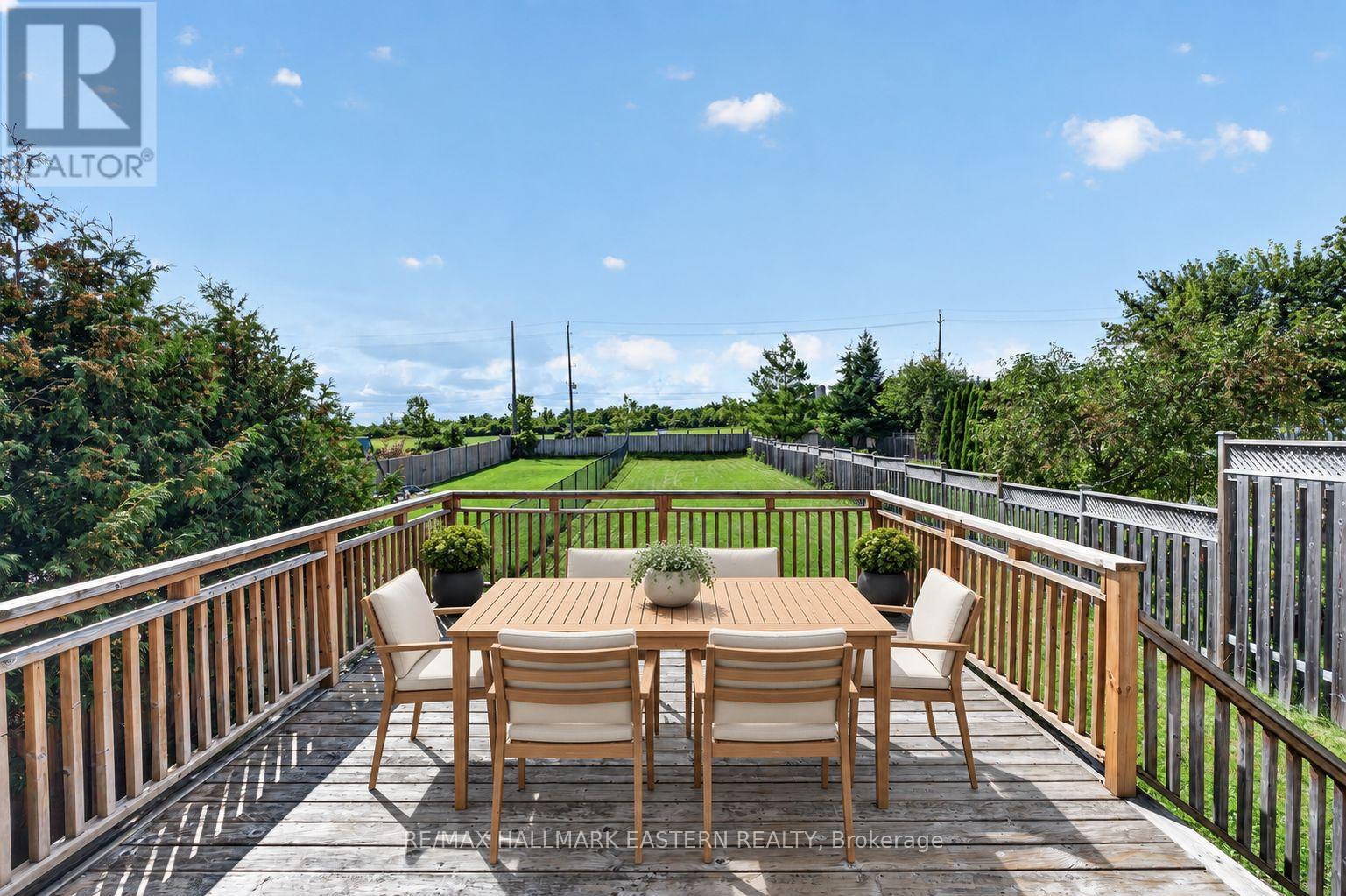 656 CLANCY CRESCENT - 45