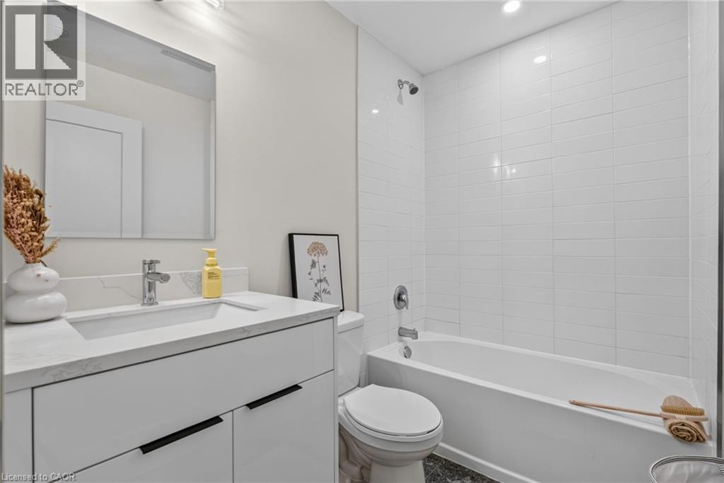 24 AUGUSTA Street Unit# 504, Hamilton — photo 6