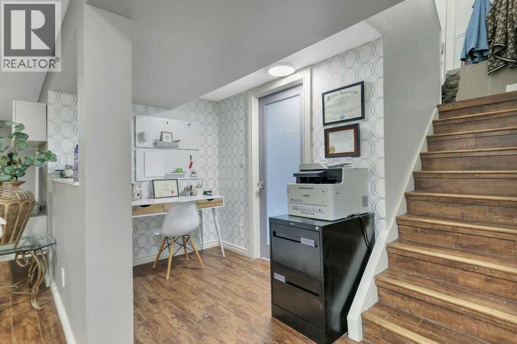 Listing photo – 3318 41 Avenue, Red Deer