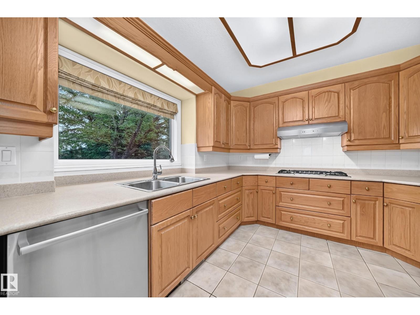 140 WEAVER DR NW - 22