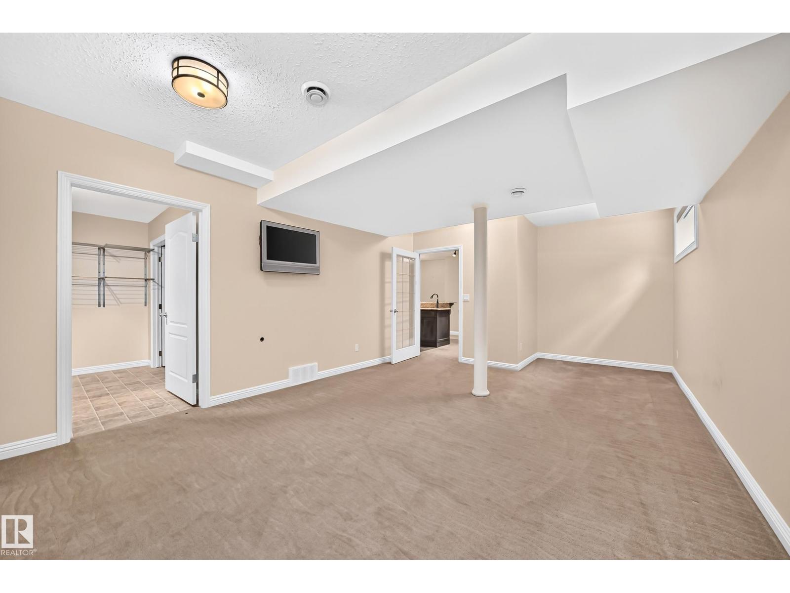 140 WEAVER DR NW - 60