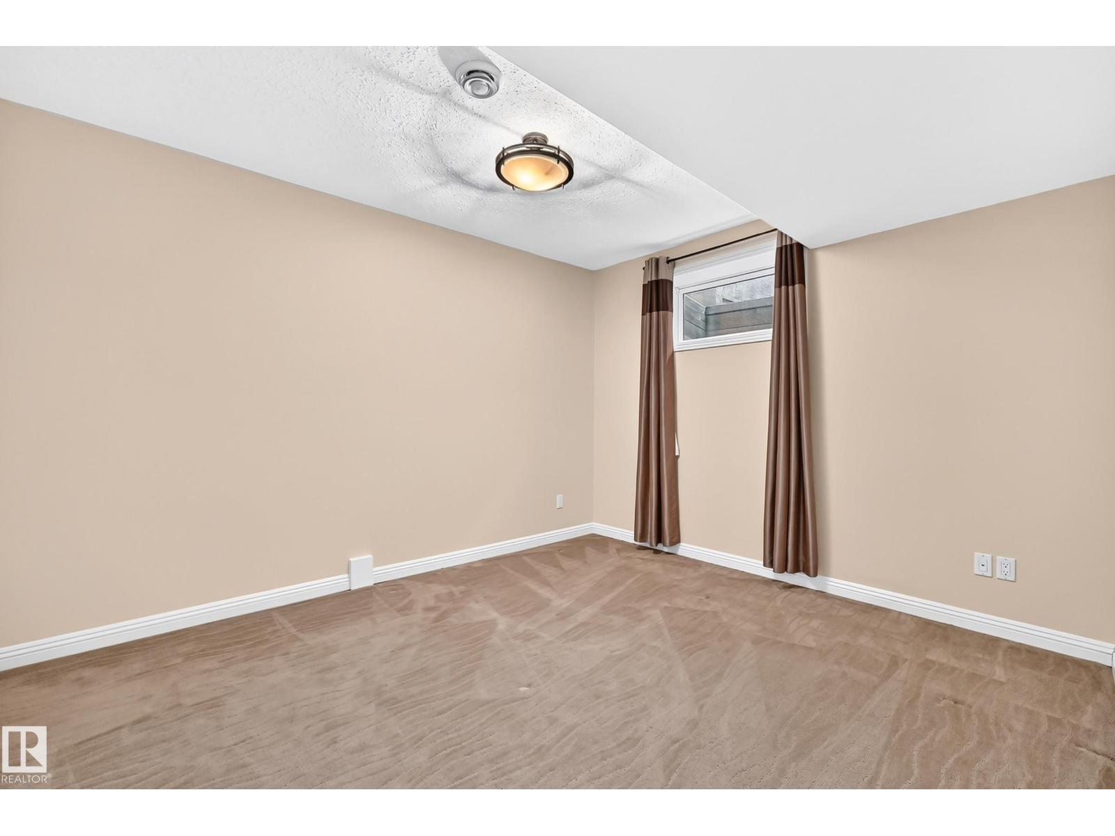 140 WEAVER DR NW - 62