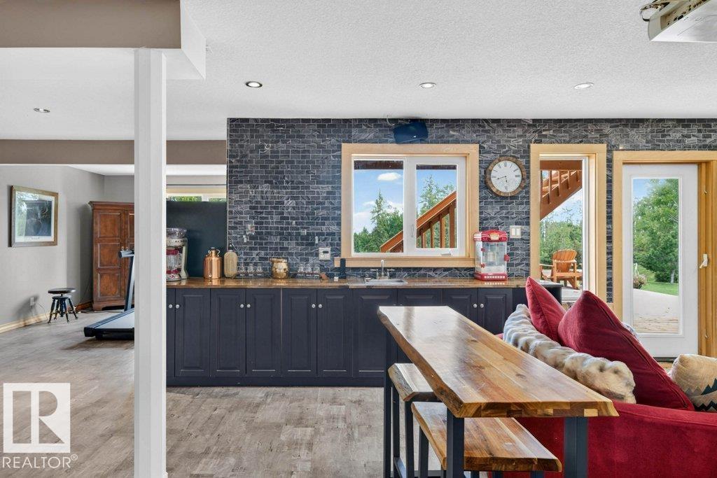 56225 RGE ROAD 13 - 13