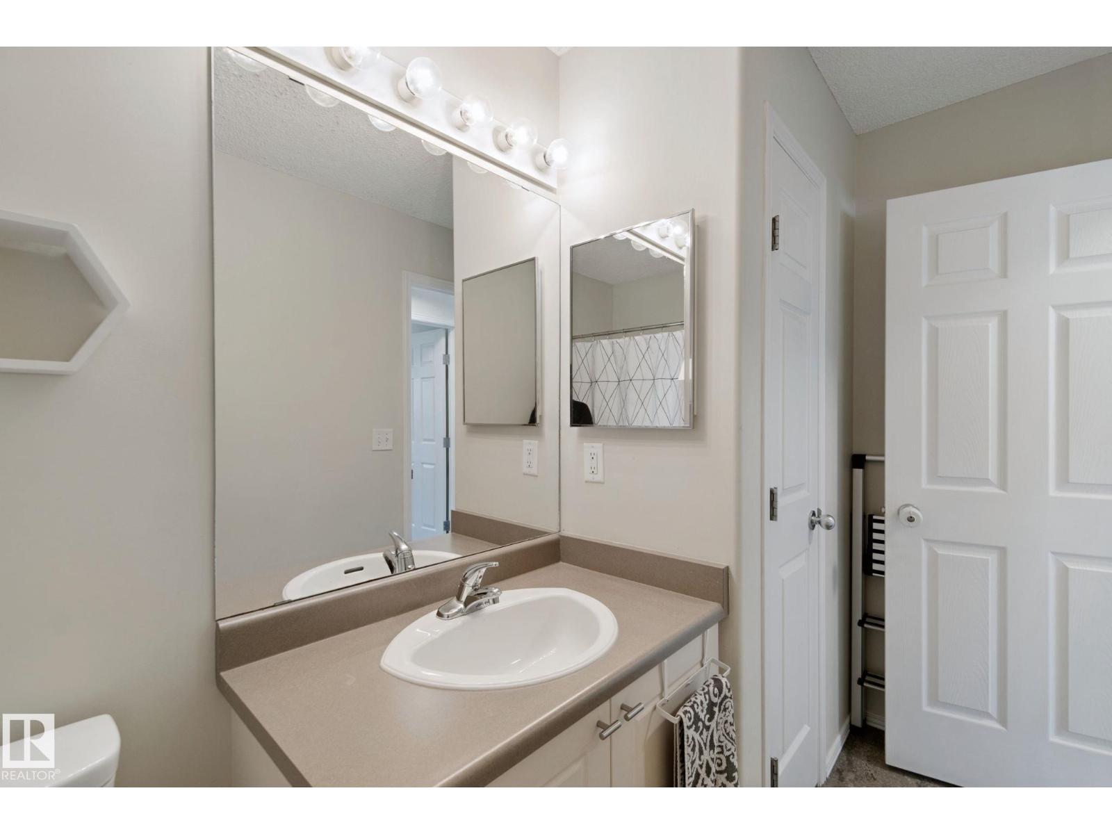 1204 KLARVATTEN CT NW - 38