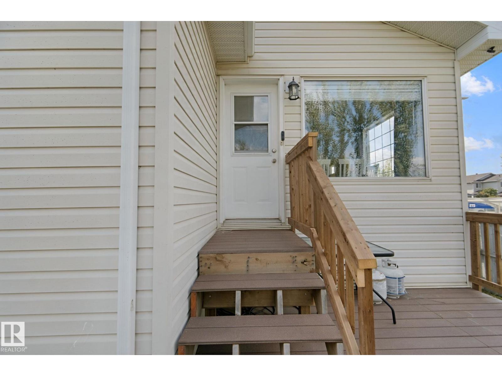 1204 KLARVATTEN CT NW - 57