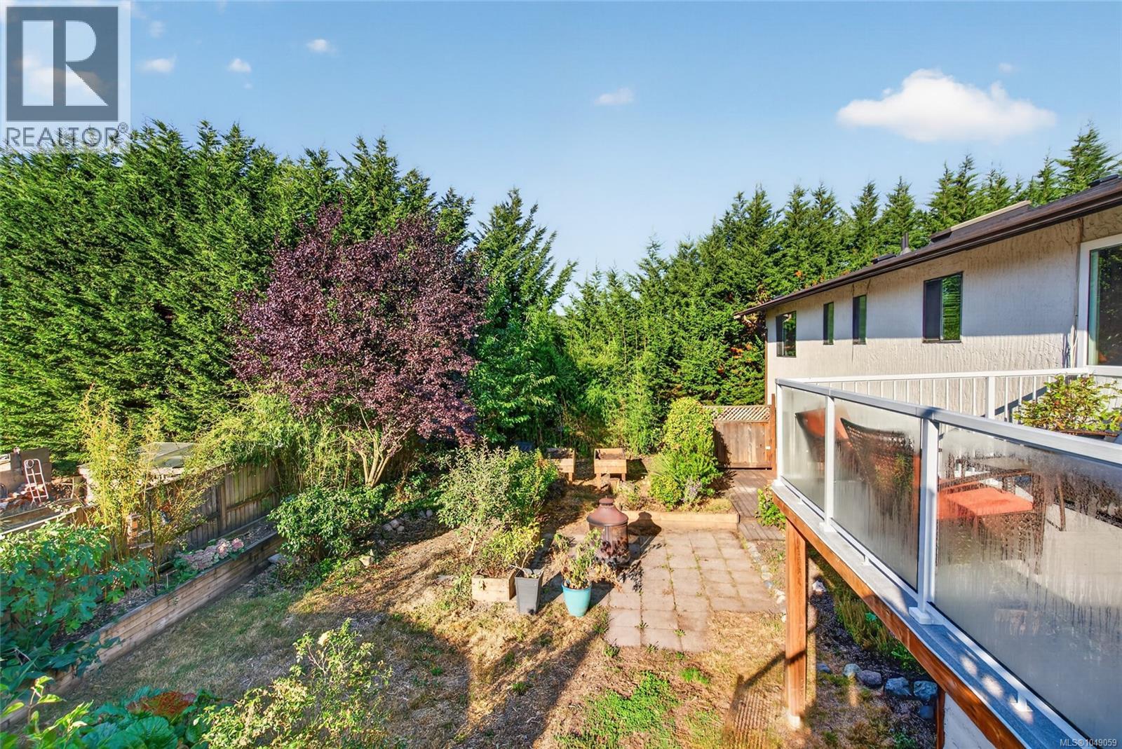 7115 Wallace Dr - Image 35