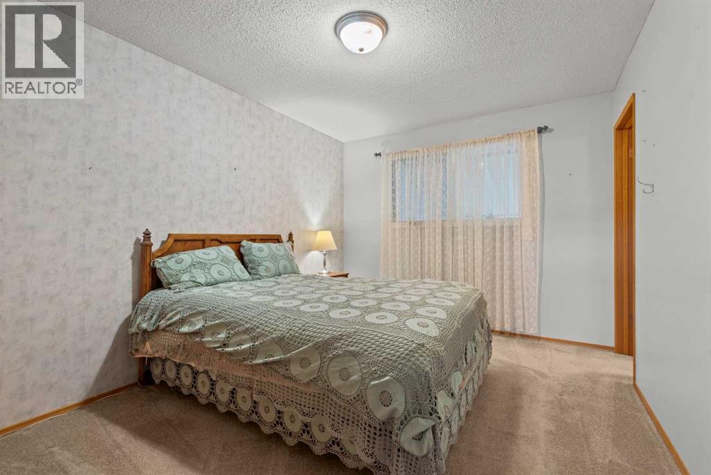616 6 Street SE - 19