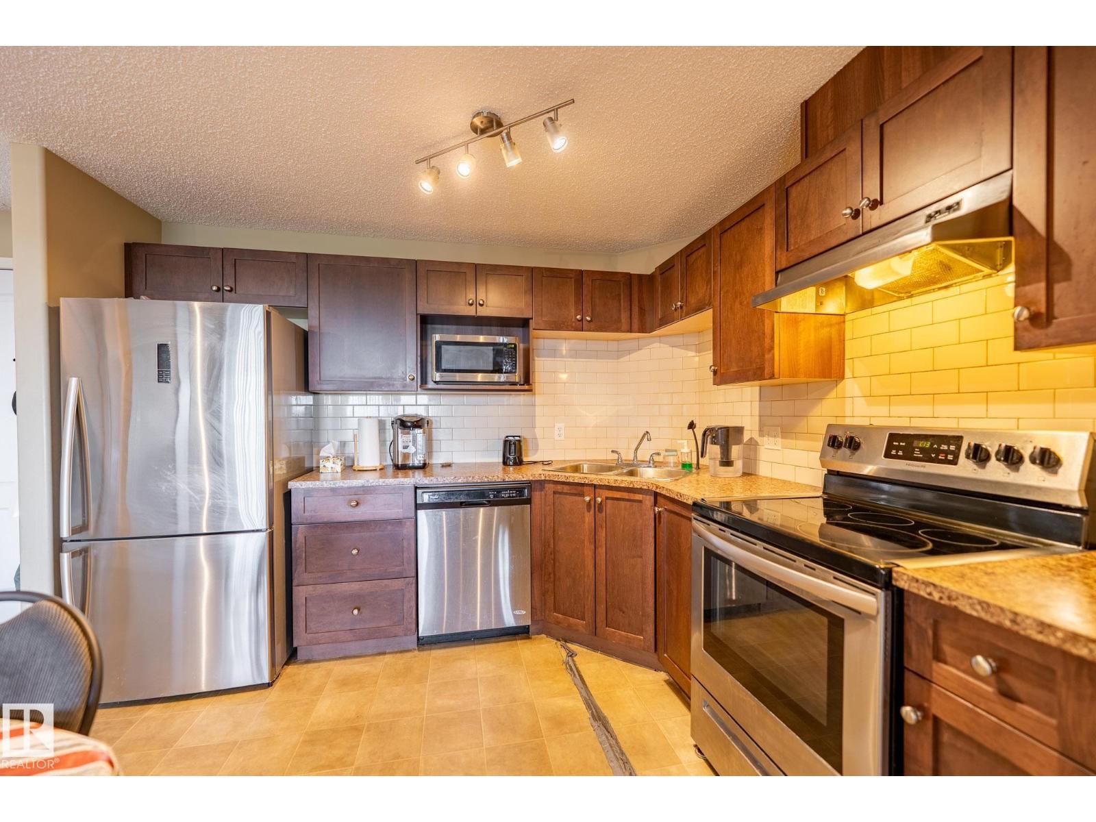 #320 1520 Hammond GA NW, The Hamptons, Edmonton photo 2