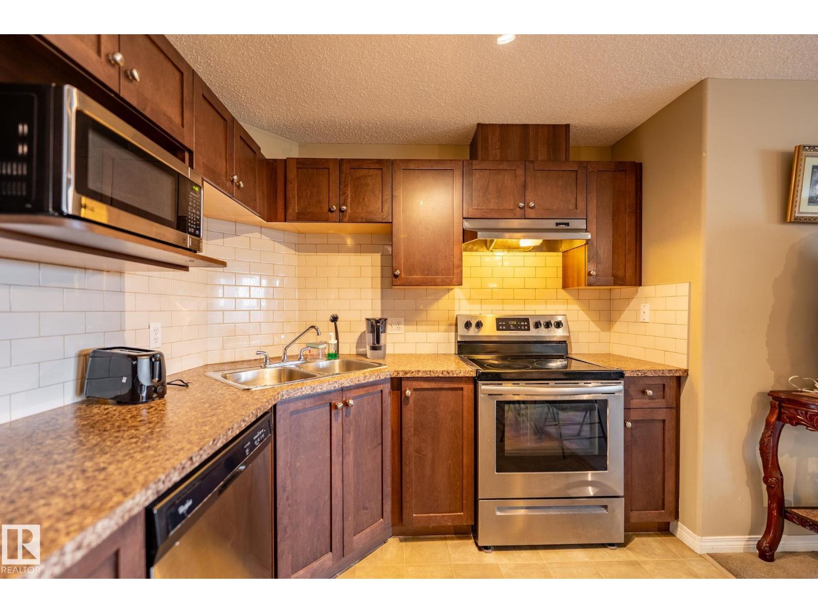 #320 1520 Hammond GA NW - 3