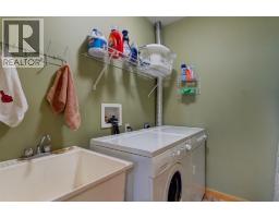 132 Krizan Bay, Canmore, AB T1W3G3 Photo 22