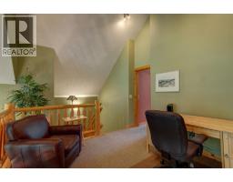 132 Krizan Bay, Canmore, AB T1W3G3 Photo 26