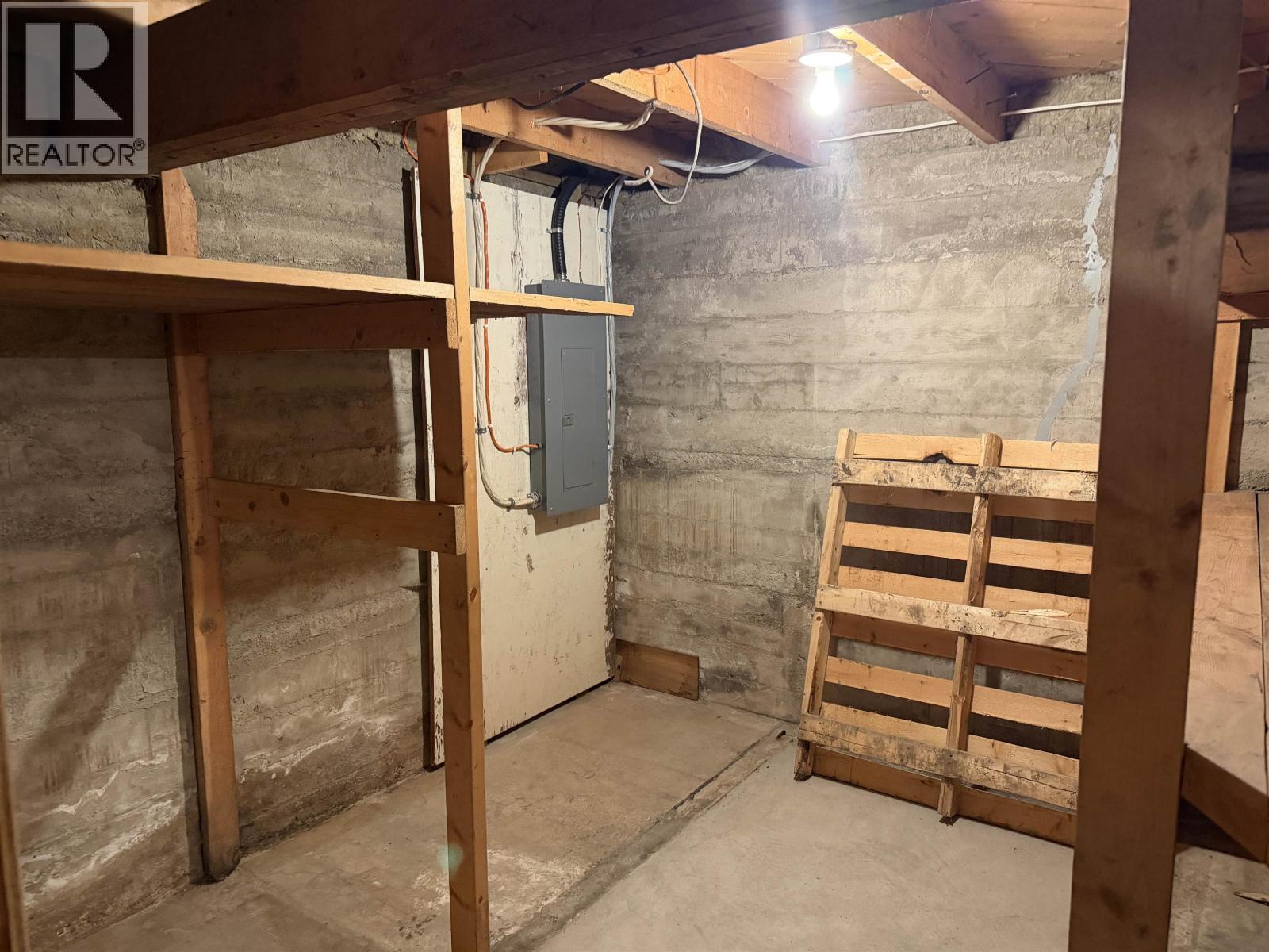 375 W STEWART STREET - 26