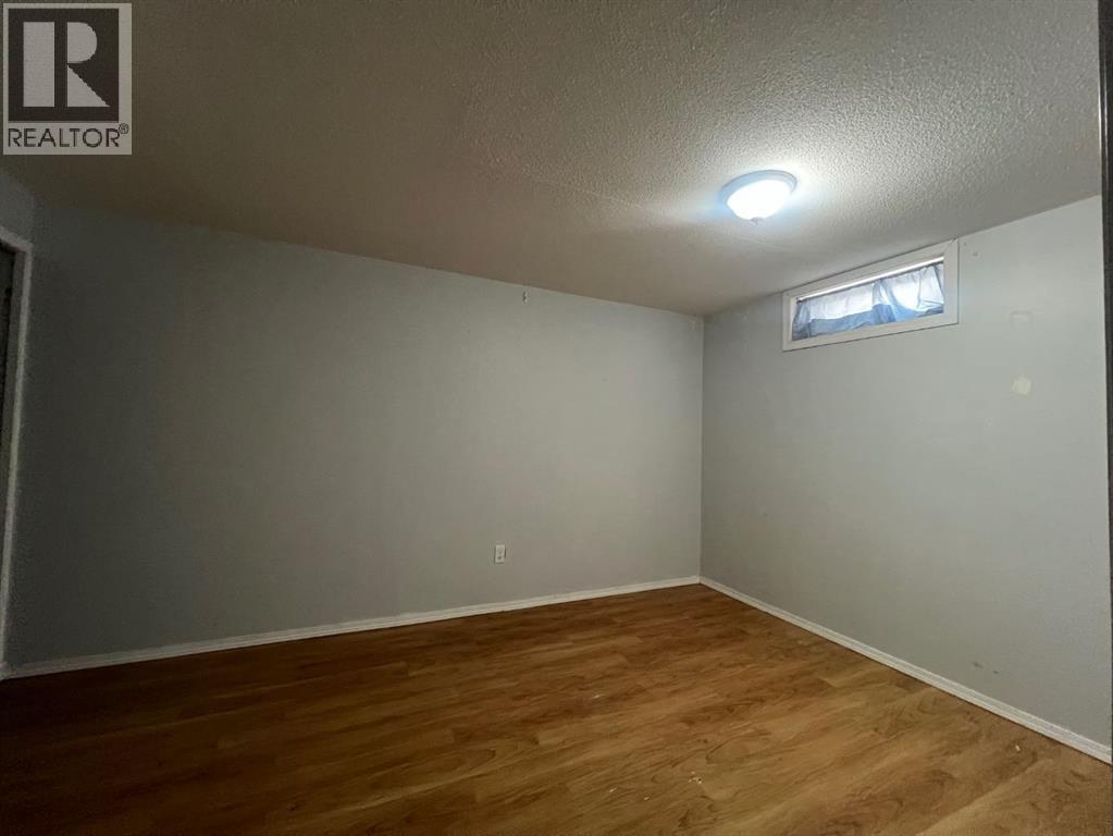 511 40 Street NE - 22