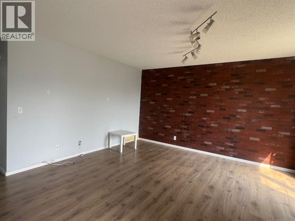 511 40 Street NE - 15