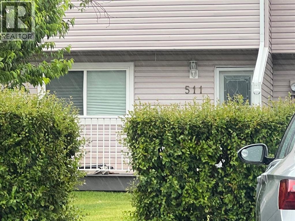 511 40 Street NE - 4