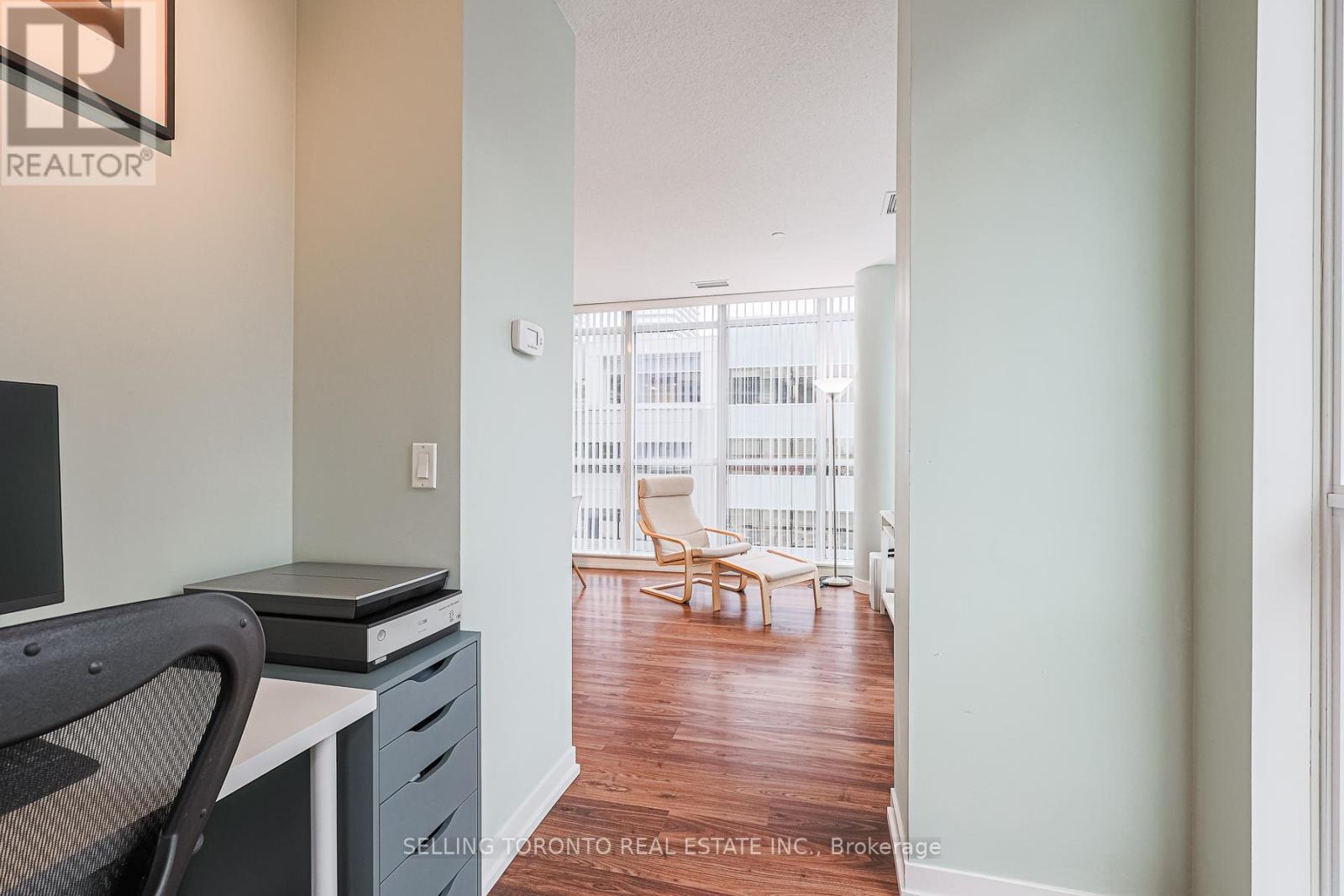 #603 89 DUNFIELD AVENUE - 21