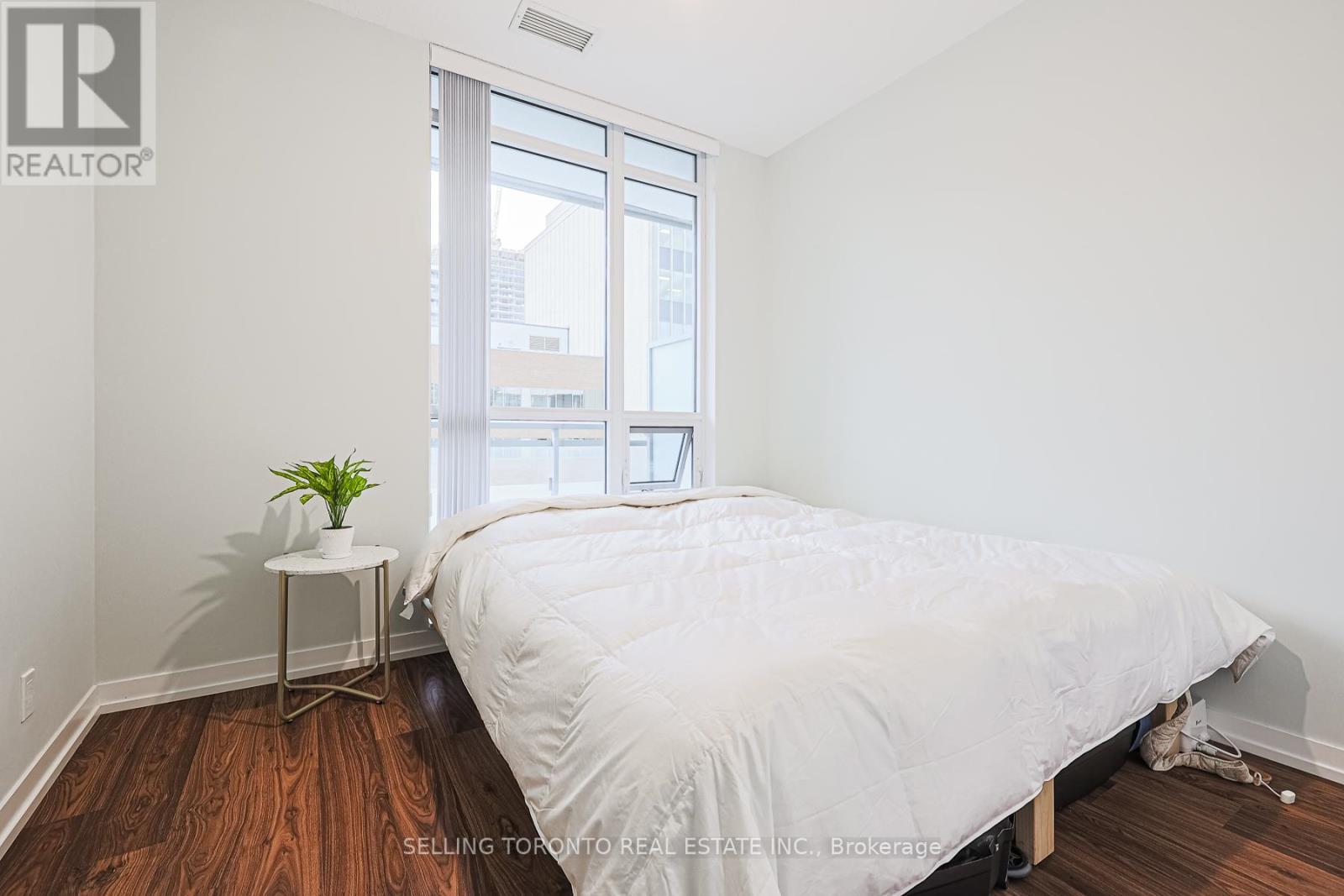 #603 89 DUNFIELD AVENUE - 5