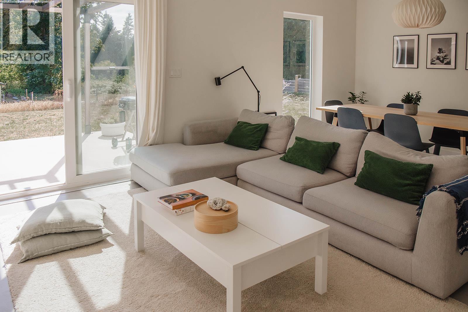 3477 SPRUCE ROAD, Roberts Creek