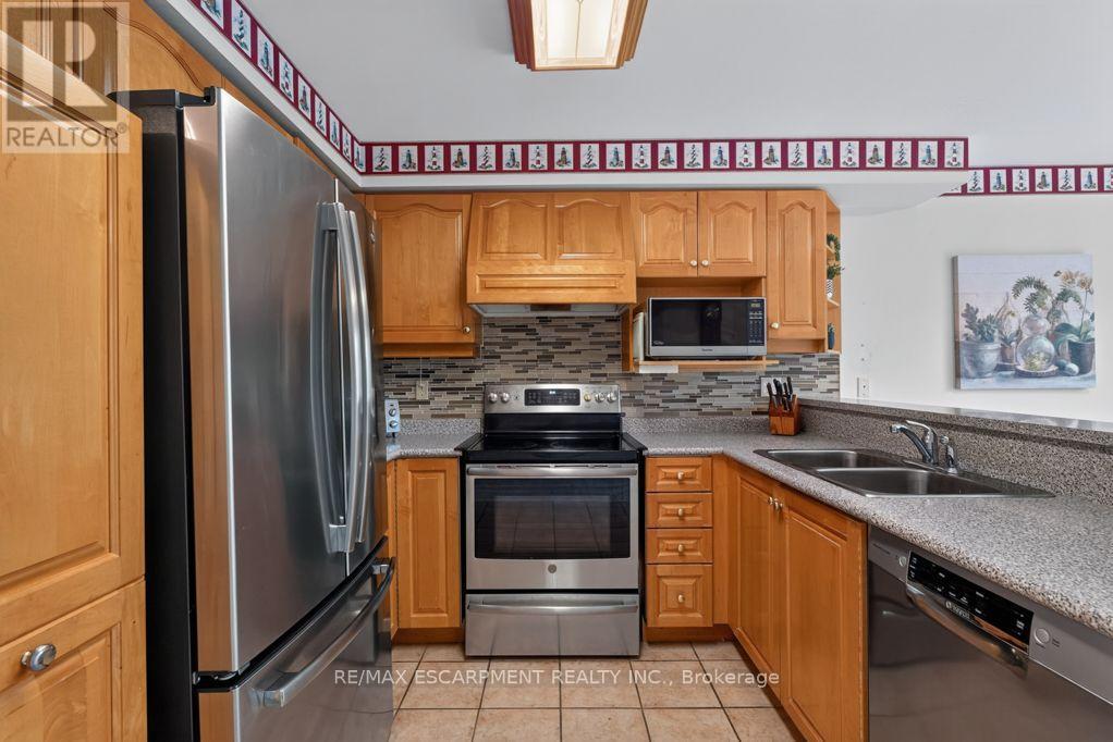 1141 LOCKHART ROAD - 12