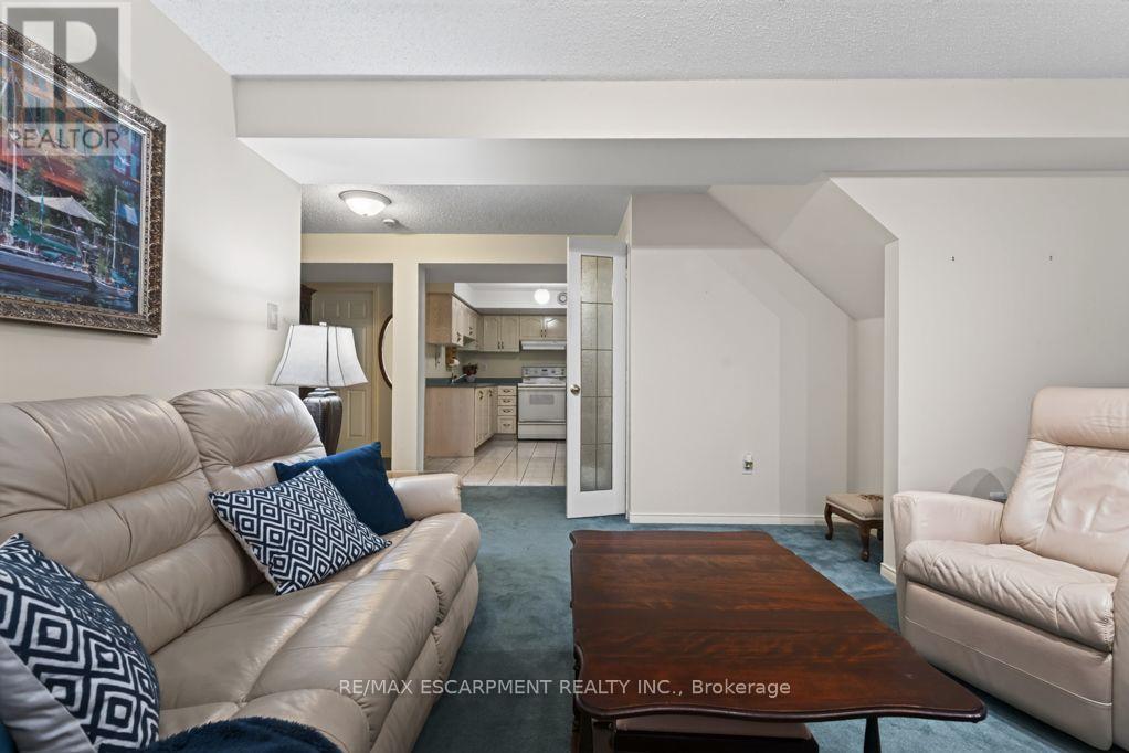 1141 LOCKHART ROAD - 30