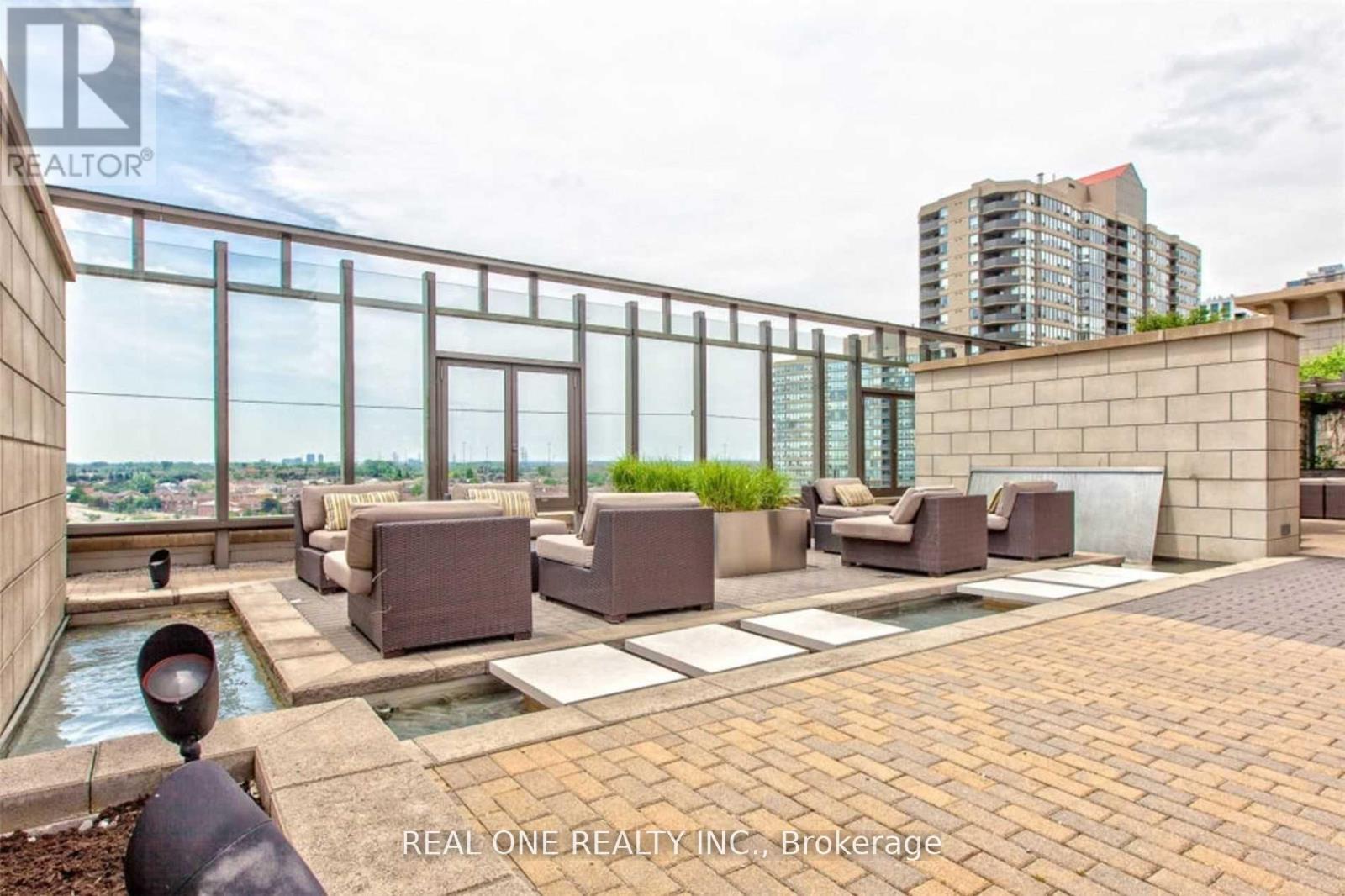 ##1311 385 PRINCE OF WALES DRIVE - 18