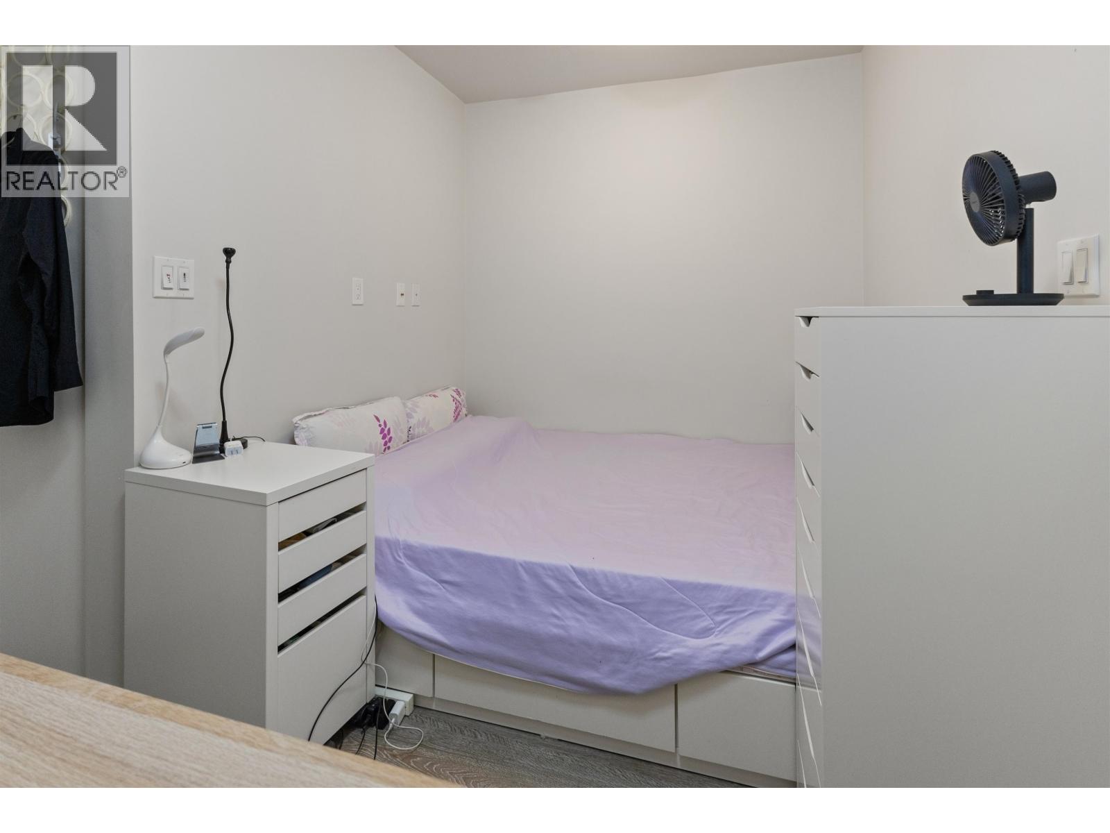102 809 FOURTH AVENUE, New Westminster