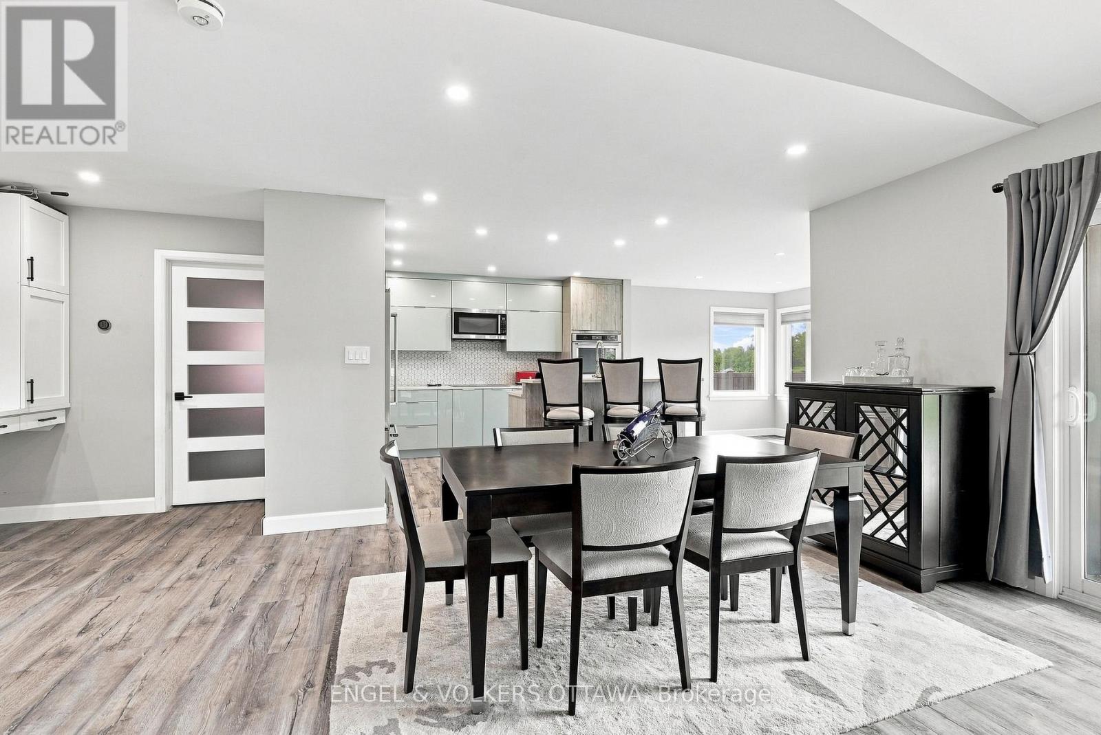 1760B RIVER ROAD - 20