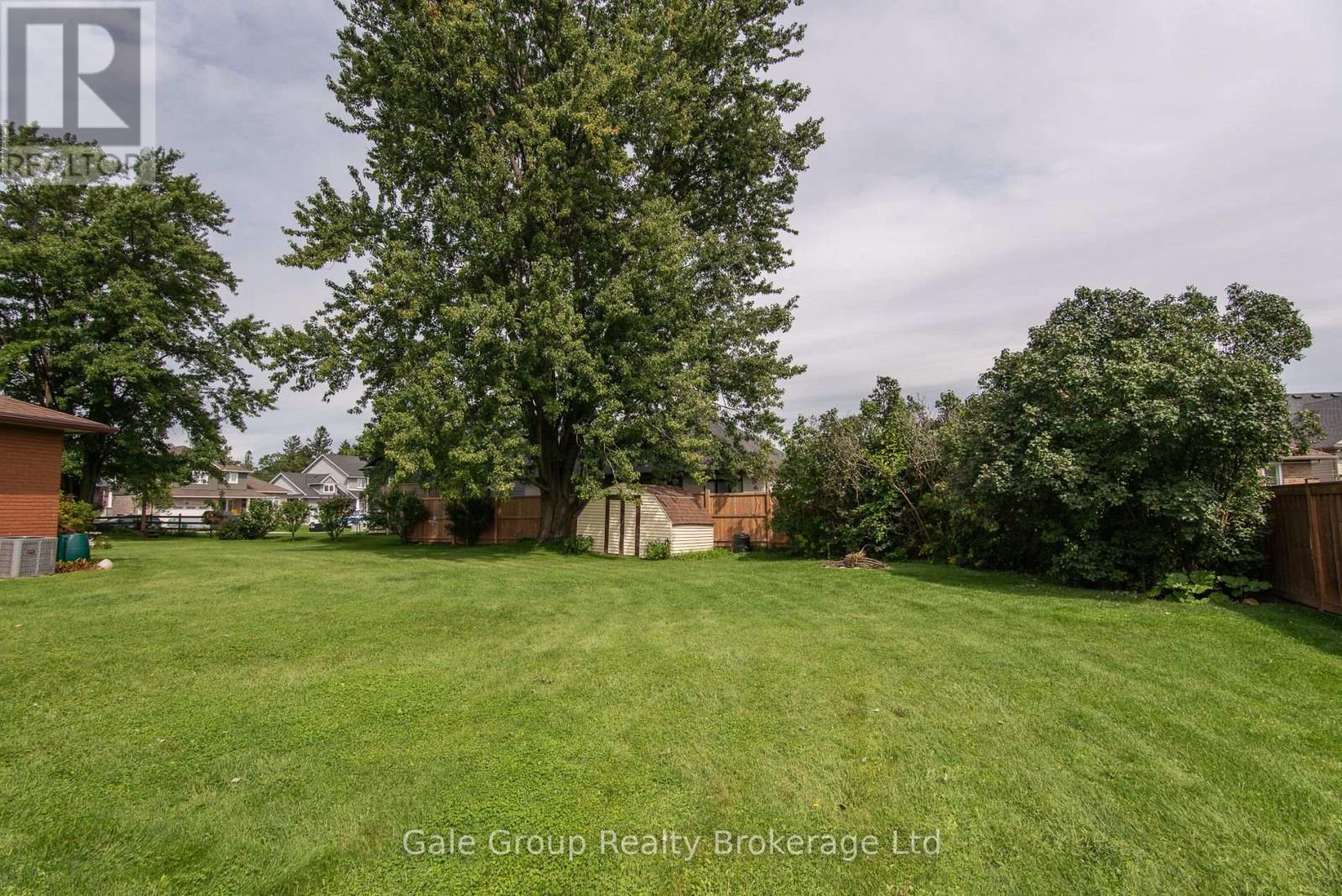 20 GEORGE STREET E - Image 43