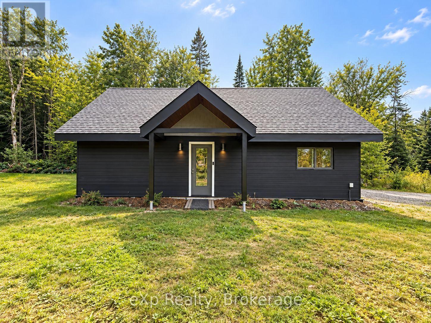 422 BALSAM CHUTES ROAD, Huntsville (Stephenson) — photo 3